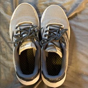 Adidas cloudfoam sneakers